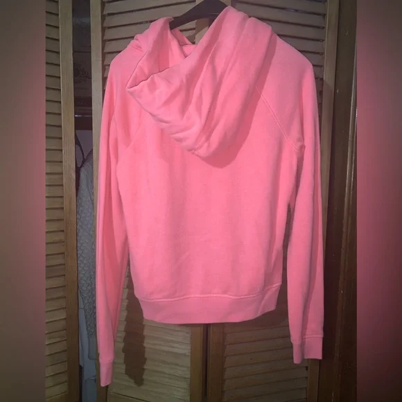 PINK sequined sweatshirt. - Picture 5 of 5